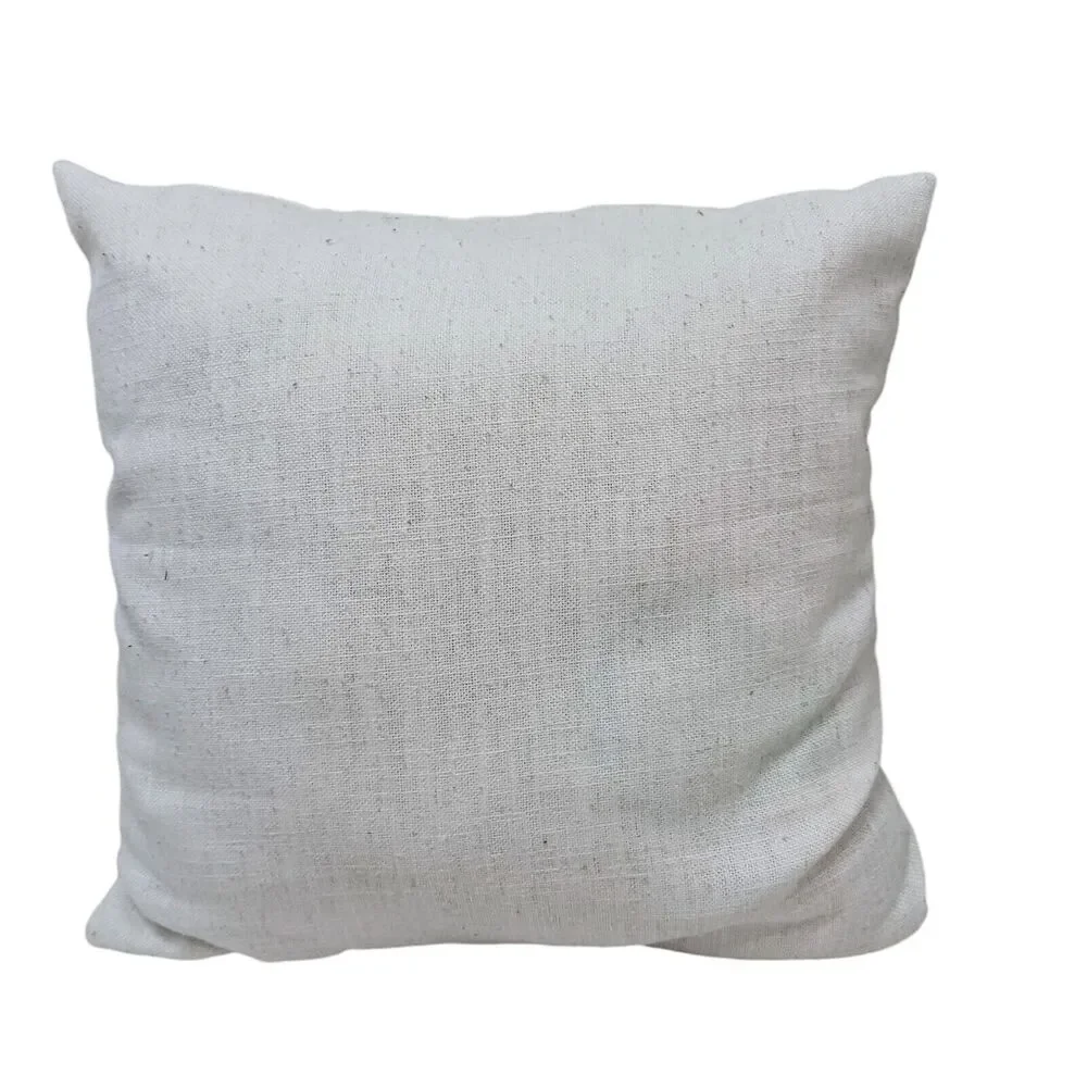 Unbranded farmhouse 16